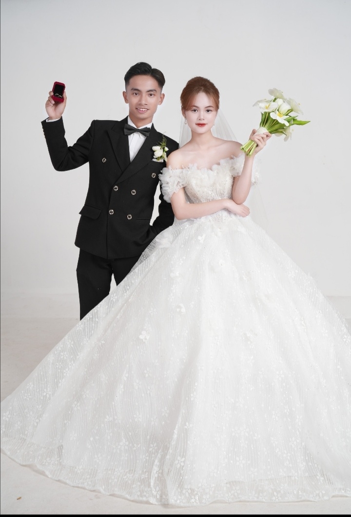TUẤN VŨ & THỊ DUYÊN